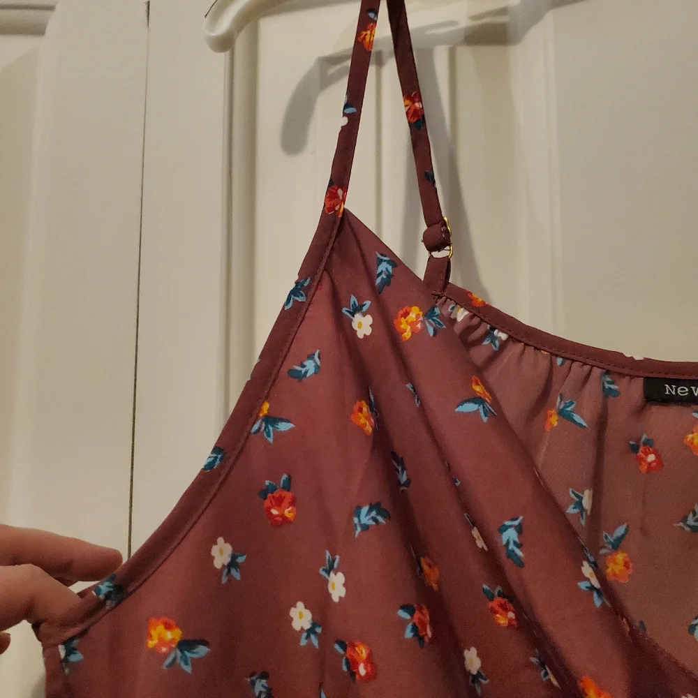 Cropped tank top🍒 - Picture 8 of 10